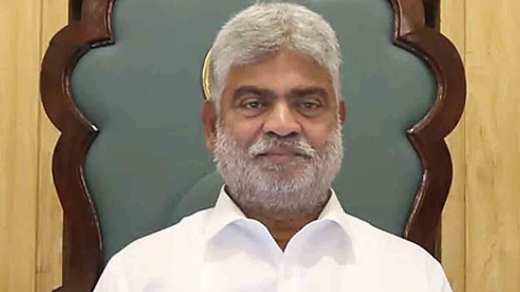 MLA Disqualification Petitions | ఎమ్మెల్యేల అనర్హత పిటిషన్లపై స్పీకర్ విచారణ 2 MLA Disqualification Petitions