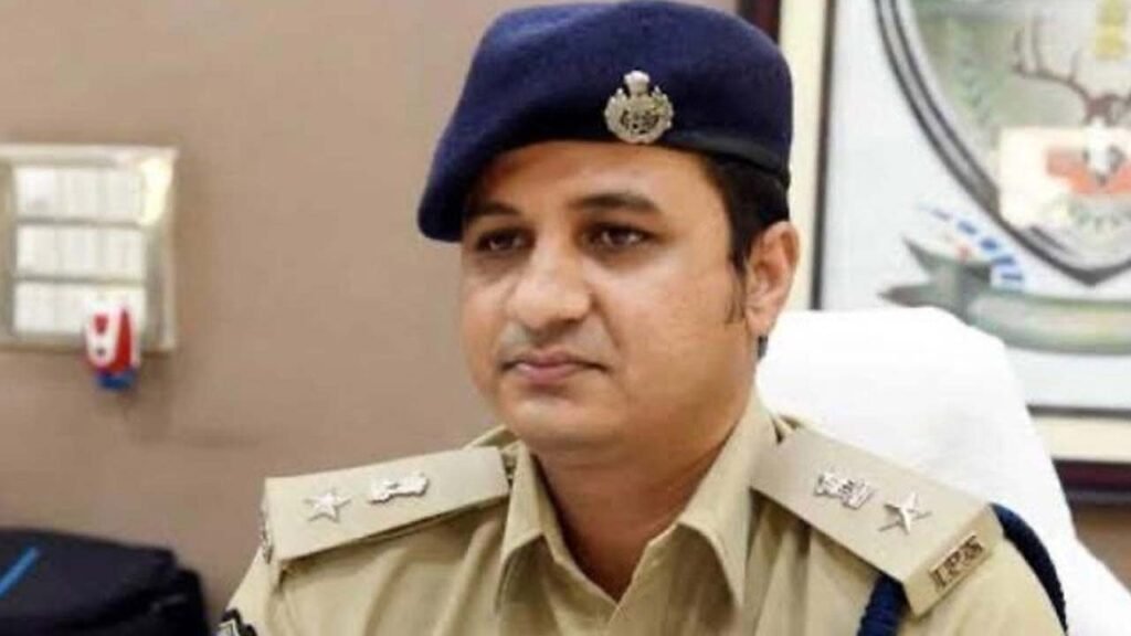 Kamareddy SI Retirement | ఇద్దరు ఎస్సైల పదవీ విరమణ 2 Kamareddy SI retirement