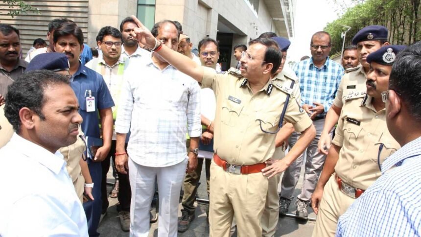 Hyderabad Traffic Relief | ట్రాఫిక్ రద్దీ నివారణకు చర్యలు : సీపీ సజ్జనార్ 1 Hyderabad Traffic Relief