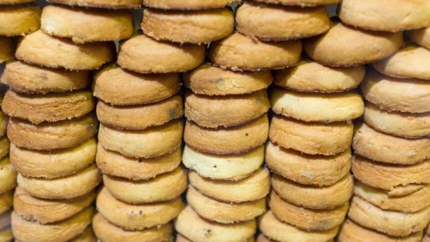 Osmania Biscuits Adulteration | క్యాన్సర్ కారకాలతో ఉస్మానియా బిస్కెట్ల తయారీ 1 Osmania Biscuits Adulteration