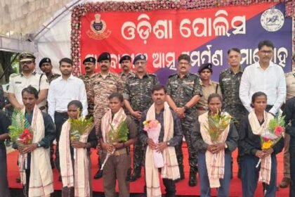 Maoists Surrender Odisha