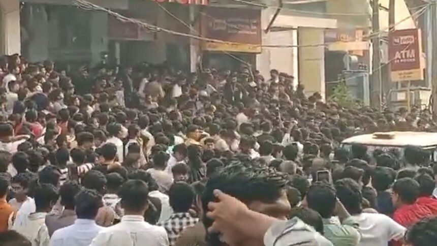 One Rupee Shoes Offer