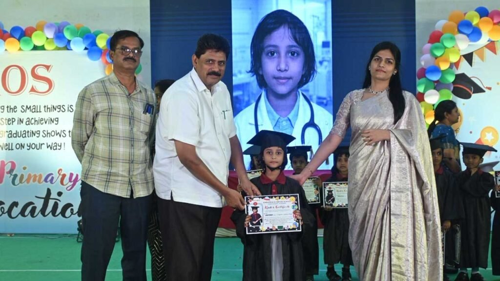 Pre Primary Graduation Day | కాకతీయ ఒలంపియాడ్ స్కూల్ ఆధ్వర్యంలో ప్రీప్రైమరీ గ్రాడ్యుయేషన్ డే 4 Pre Primary Graduation Day