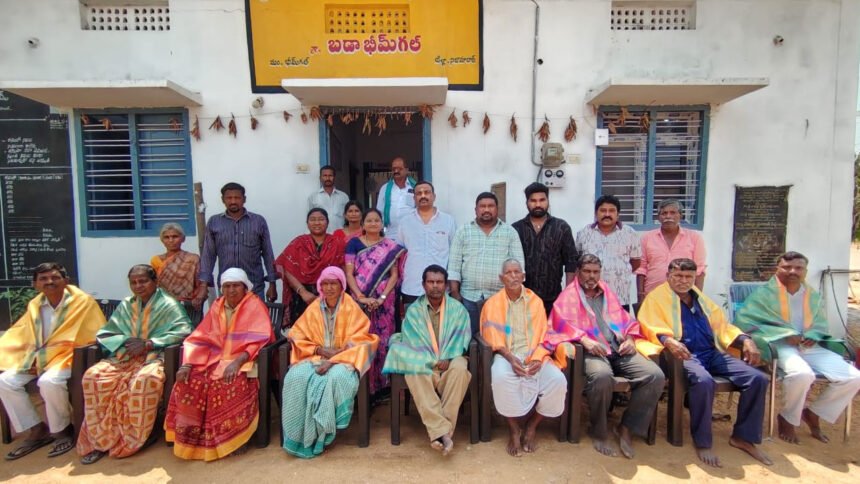 Sanitation Workers Felicitation | పారిశుధ్య కార్మికుల సేవలు వెలకట్టలేనివి 1 Sanitation Workers Felicitation