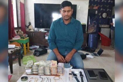 ACB raids Tahsildar