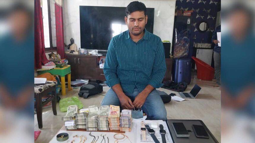 ACB raids Tahsildar