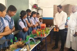 Science Fair Students Creativity | సైన్స్‌ ఫెయిర్‌తో విద్యార్థుల్లో సృజనాత్మకత పెరుగుతుంది..