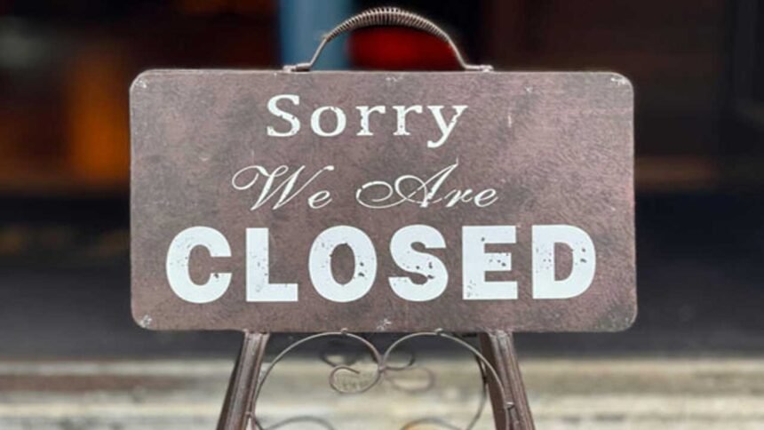 Bengaluru Hotels Closed | బెంగళూరు భోజనప్రియులకు షాక్.. నేటి నుంచి హోటల్స్ బంద్​!