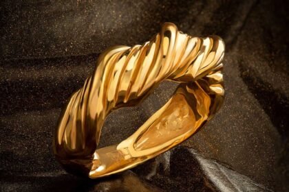 March 14 Gold Rates | మహిళలకు ఊరట.. భారీగా తగ్గిన బంగారం, వెండి ధరలు