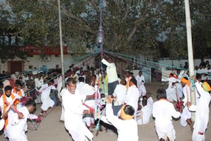 Jadakoppulaata Festival | దూపెల్లిలో జడకొప్పులాట.. పాల్గొన్న పోలీస్ కమిషనర్