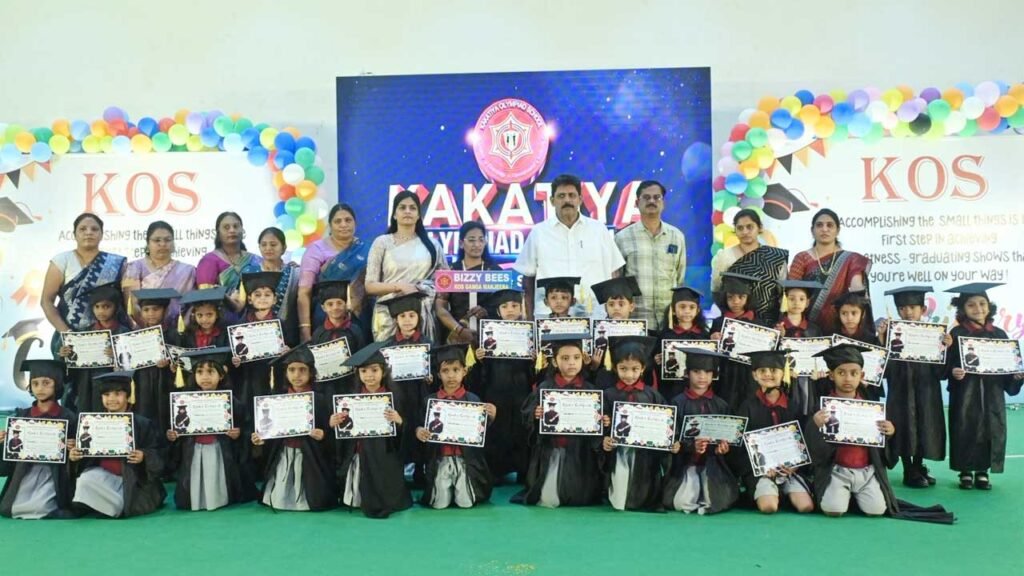 Pre Primary Graduation Day | కాకతీయ ఒలంపియాడ్ స్కూల్ ఆధ్వర్యంలో ప్రీప్రైమరీ గ్రాడ్యుయేషన్ డే 2 Pre Primary Graduation Day