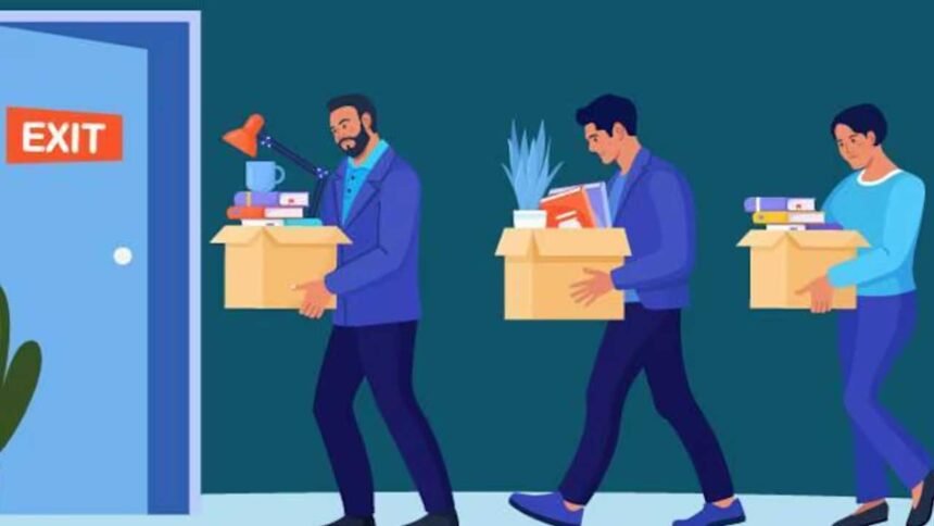 IT Job Layoffs | యుద్ధం – ఏఐ ప్రభావం.. ఇక ఐటీ ఉద్యోగాలు ఉండవా.. ఇప్పటికే భారీగా కోత.. నవంబర్​ తర్వాత ఏమి జరగబోతోంది!