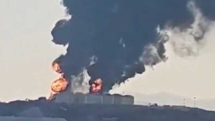 Oman Drone Attack | ఒమన్పై డ్రోన్ దాడి.. ఇద్దరు భారతీయుల దుర్మరణం 1 Oman Drone Attack | ఒమన్పై డ్రోన్ దాడి.. ఇద్దరు భారతీయుల దుర్మరణం