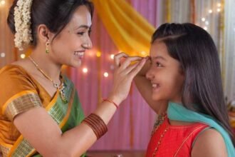 Tilak Finger | బొట్టు పెట్టే వేలిని బట్టి తలరాత.. తిలకం దిద్దే విధానం వెనుక షాకింగ్ నిజాలు!