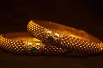 Gold Silver Rates | ఇరాన్–ఇజ్రాయెల్ యుద్ధ ప్రభావం .. పెళ్లిళ్ల సీజన్లో పరుగులు పెడుతున్న ప‌సిడి