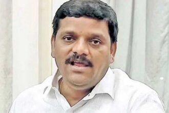 Teenmar Mallanna Remarks | నా జీతం ఎంతంటే.. రాజకీయ భోగాలపై ఎమ్మెల్సీ తీన్మార్​ మల్లన్న సంచనల వ్యాఖ్యలు