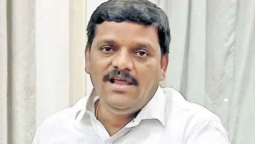 Teenmar Mallanna Remarks | నా జీతం ఎంతంటే.. రాజకీయ భోగాలపై ఎమ్మెల్సీ తీన్మార్​ మల్లన్న సంచనల వ్యాఖ్యలు