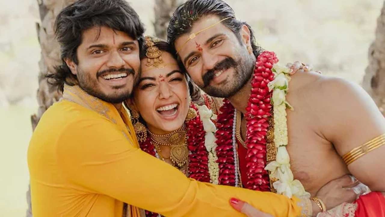 Vijay Deverakonda Scholarships | విజయ్ దేవరకొండ కీలక నిర్ణయం.. విద్యార్థులకు స్కాలర్షిప్లు! 2 Vijay Deverakonda Scholarships | విజయ్ దేవరకొండ కీలక నిర్ణయం.. విద్యార్థులకు స్కాలర్షిప్లు!