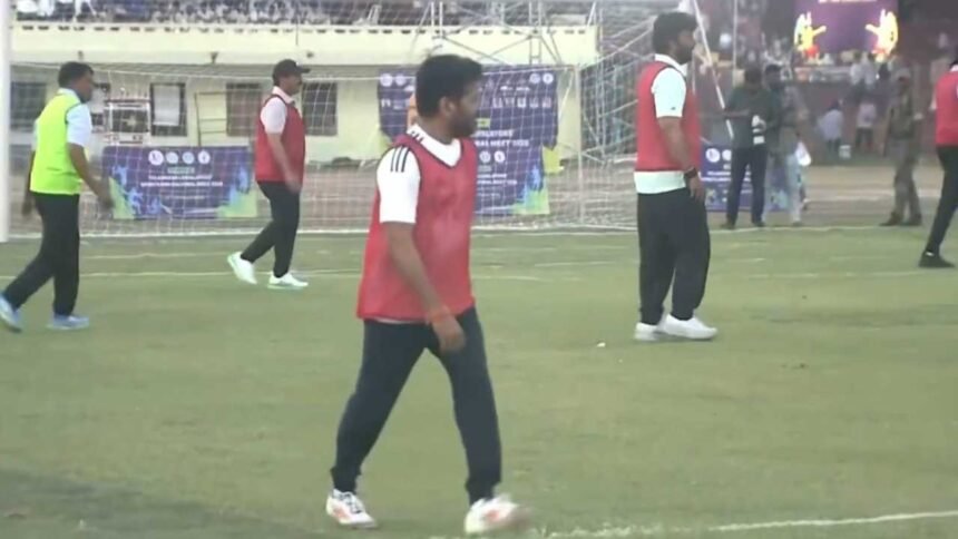 Revanth Reddy football goals | ఫుట్బాల్లో నాలుగు గోల్స్ కొట్టిన సీఎం రేవంత్రెడ్డి 1 Revanth Reddy football goals