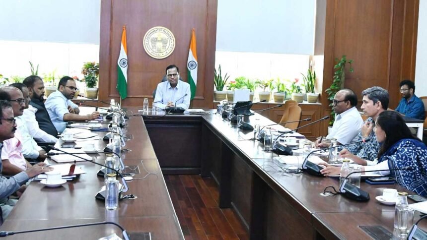 Telangana Industrial Development | పారిశ్రామిక అభివృద్ధిని ప్రోత్సహించాలి : సీఎస్ 1 Telangana Industrial Development