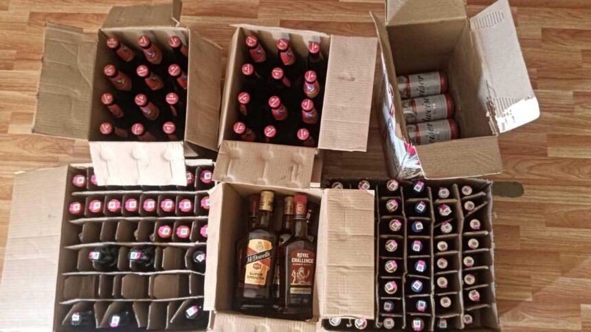 Dhaba Sitting Case |