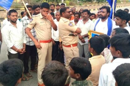 Dalit Temple Entry Protest |