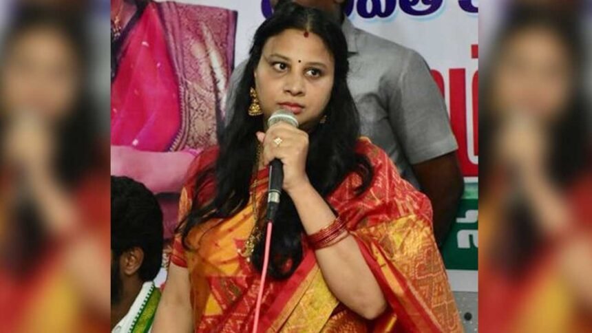 Konda Sushmitha | పరకాల ఎమ్మెల్యే అవుతా.. కొండా సుష్మిత సంచలన వ్యాఖ్యలు 1 Konda Sushmitha