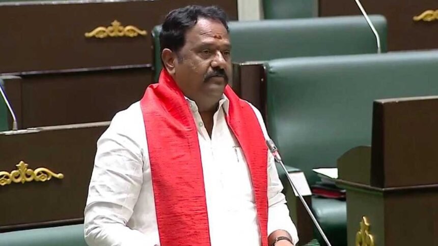 Indiramma Houses Role | ఇందిరమ్మ ఇళ్లలో కేంద్ర ప్రభుత్వ పాత్ర ఎంత..?: ఎమ్మెల్యే కేవీఆర్ 1 Indiramma Houses Role |