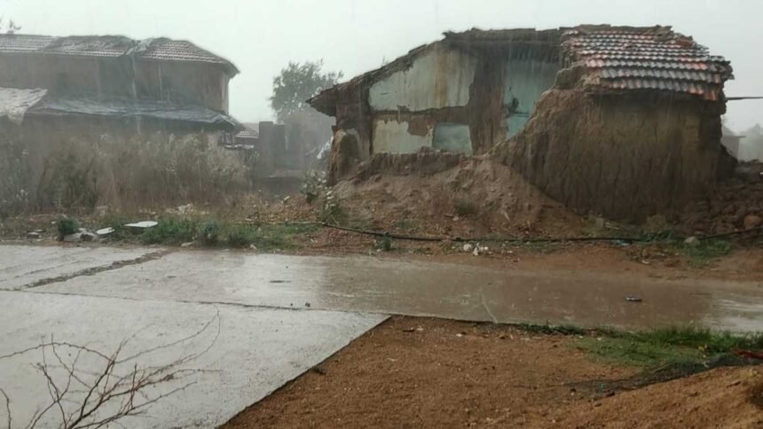 Telangana Hailstorm Rain | పలు జిల్లాల్లో వడగళ్ల వాన.. ఆందోళనలో రైతులు 1 Telangana Hailstorm Rain
