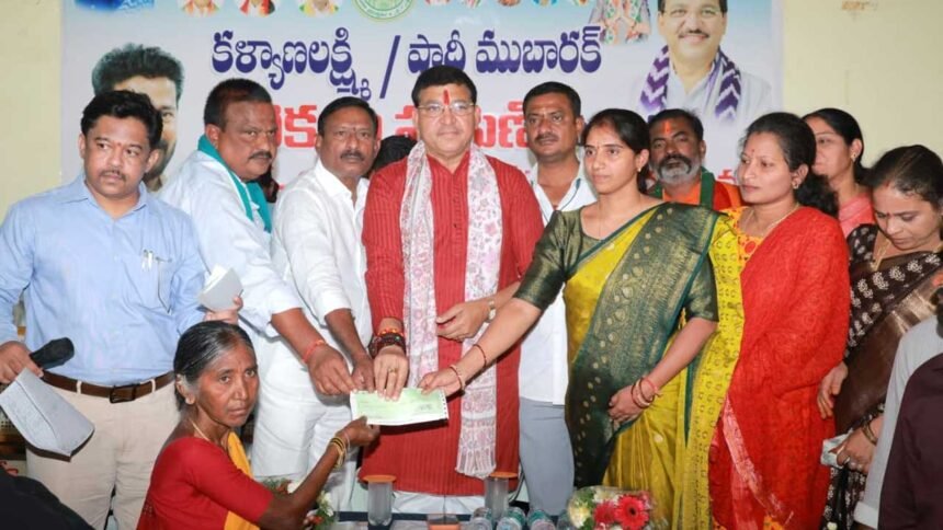 Paidi Rakesh Reddy Unity | ఐక్యతతోనే అభివృద్ధి సాధ్యం..: ఎమ్మెల్యే పైడి రాకేష్ రెడ్డి 1 Paidi Rakesh Reddy Unity |