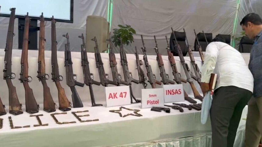 Maoists surrender Telangana