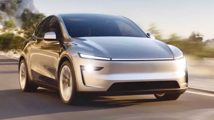 Tesla safety system | టెస్లా భద్రత రాజసం.. అడుగు దూరంలో ప్రమాదం నివారణ!